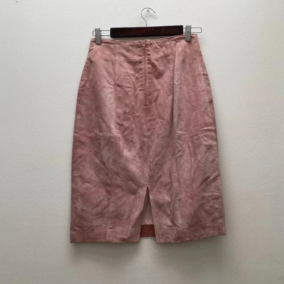VINTAGE - Light Pink 1980’s Bohemian Danier Suede Leather Skirt - Picture 9 of 9